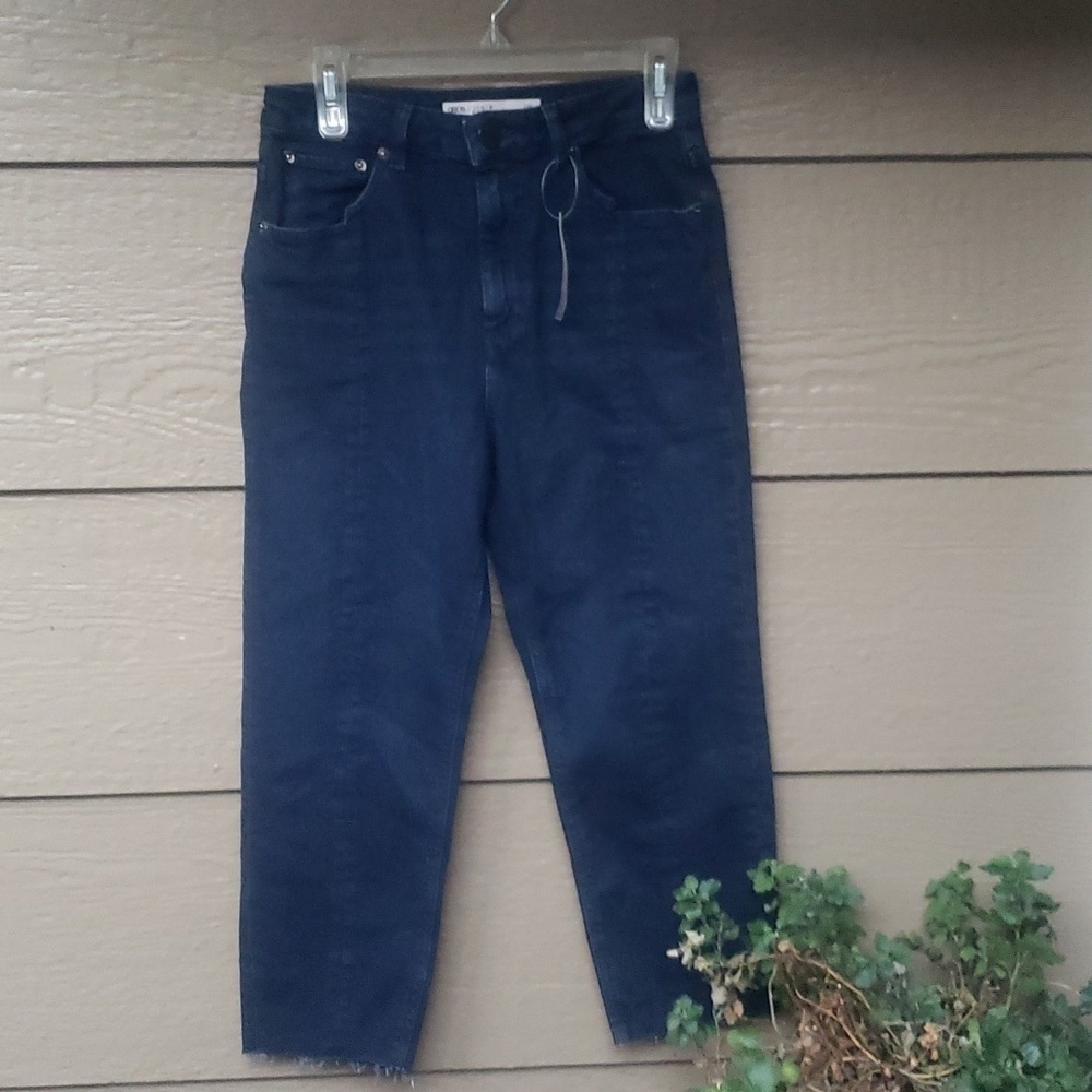 ASOS Dark Denim Wash High Waist High Rise Raw Edge Remo Mom Jeans 28 new